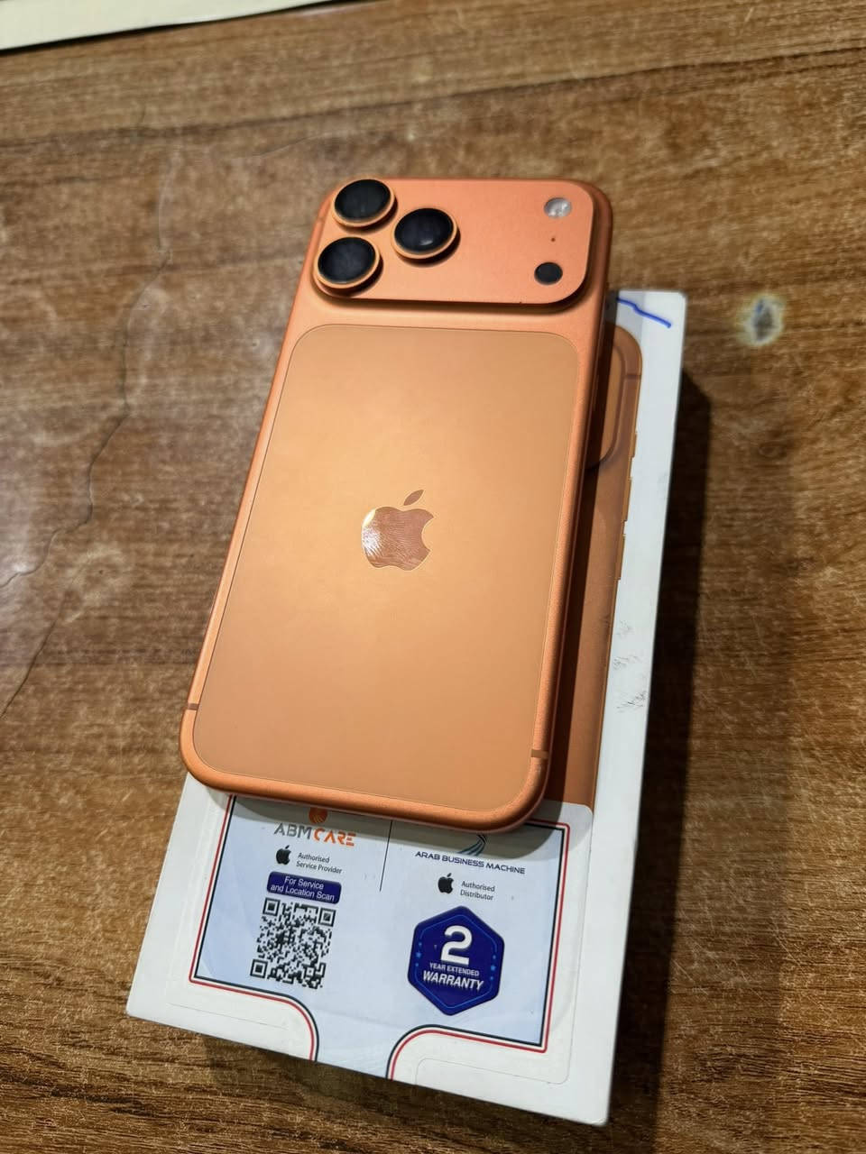 سلام عليكم ايفون 17 برو ماكس ضمان اي بي ام يعني ماستر سنتين الجهاز كلش نضيف اني فتحته من الكارتونه عل ايدي مشحون 50 مره السعر 2100 وبي مجال العنوان شارع فلسطين 
رقم الهاتف : ***********
