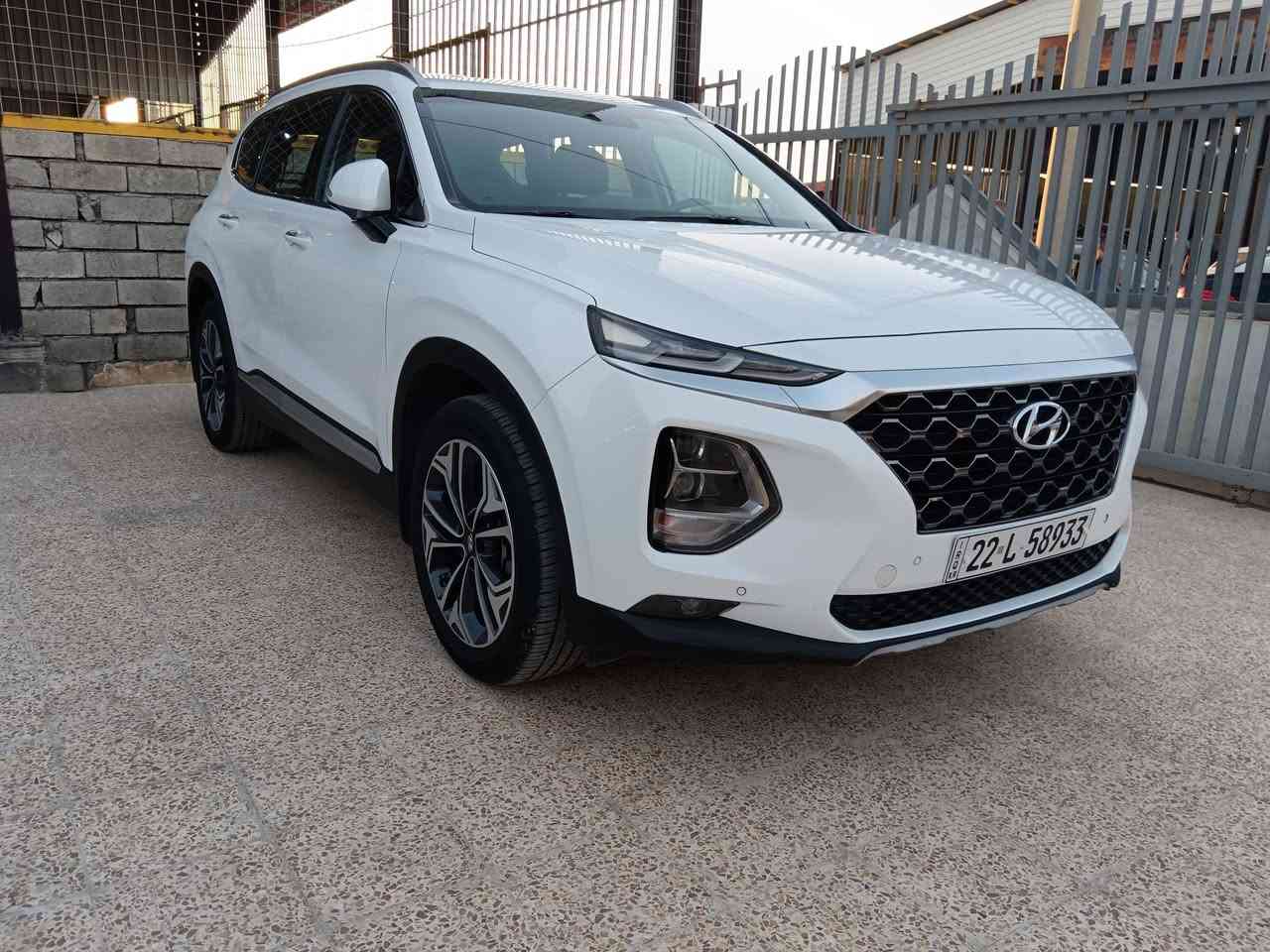 سنتافي ٢٠٢٠ سنتافي ٢٠٢٠ خليجي مكفوله
محرك 2400
فول عدا بانروما
 102كم
بيع ومراوسه
السعر ٢٢٨ $
***********
***********
