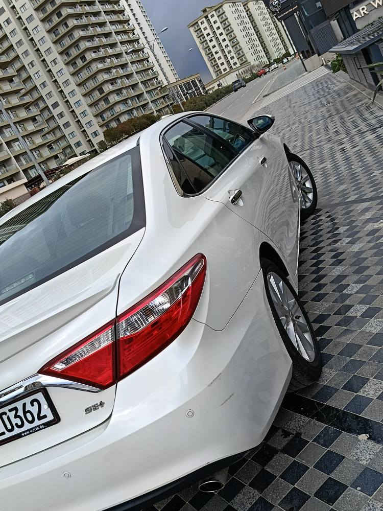 کامری مۆدێل 2017 خلیجی
فول فولە 
مواسەفات ( +SE ) 
کوشن جلد ساردو گەرم 
دەبڵ ساڵۆنسا
نامە مەنێرە تکایە بەس تەلەفۆن چونکە سەیارەی من نیە 
*********** السليمانية, العراق
