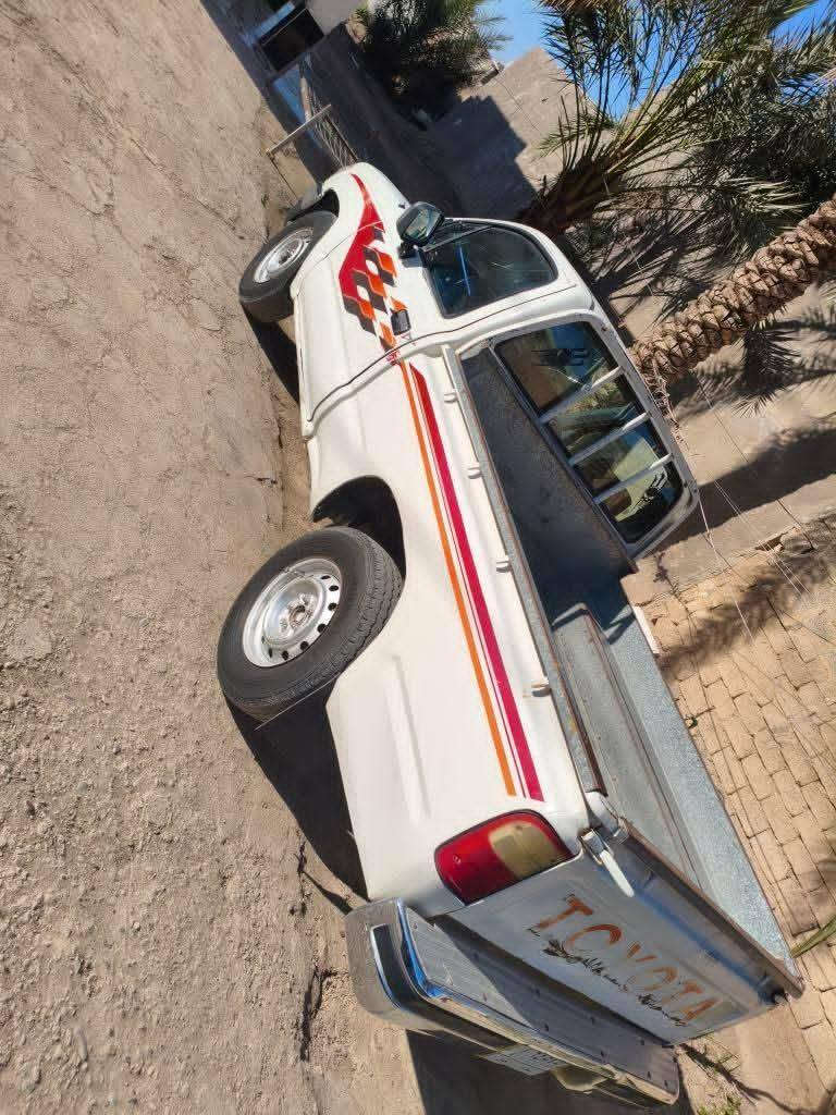 السلام عليكم بيكم تيوتا موديل 98 السياره رقم بغداد ألماني مكاني ديالى السعر ٨٥ بيها مجال رقم الهاتف ***********
