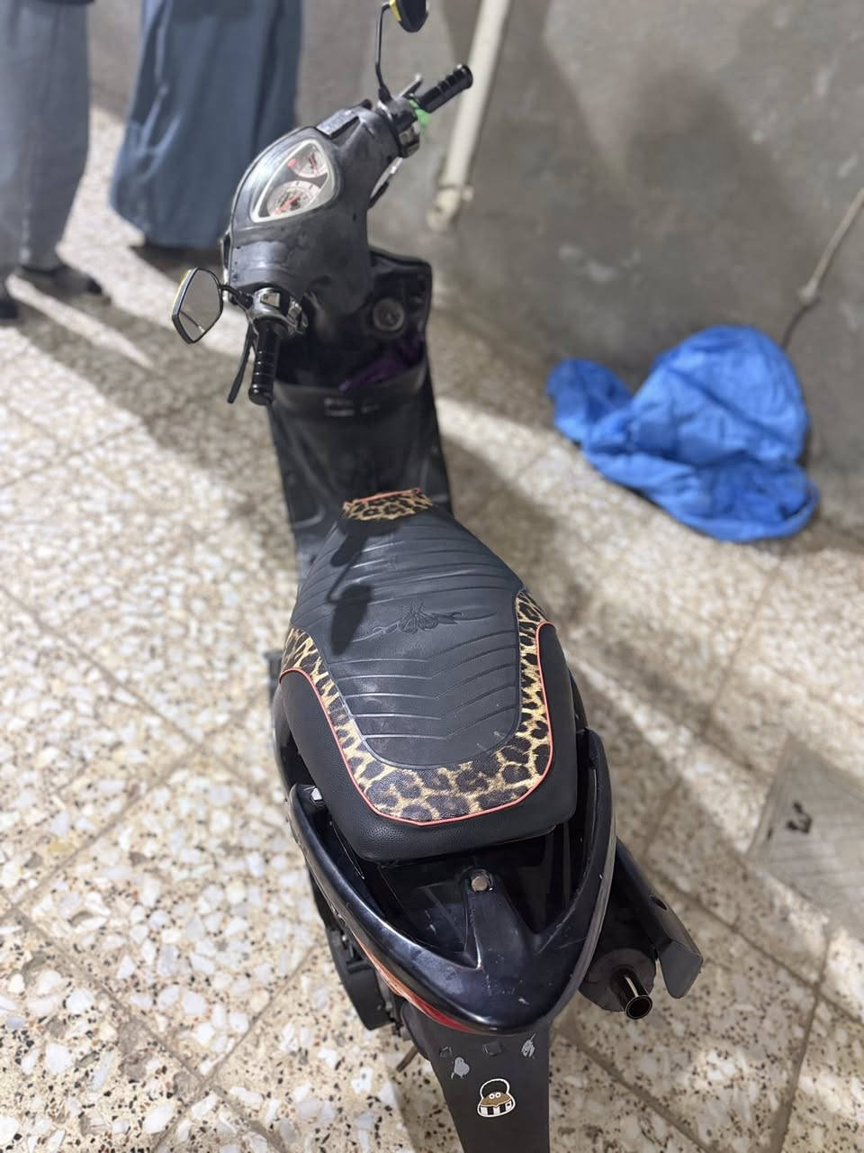 دراجه ماكس عدله مكينه 55 دراجه خير من الله نقص بس قبق هندر دراجه كلش حلوه بلمشي السعر 550  وبيهة مجال المكان واسط النعمانيه الرقم ***********
