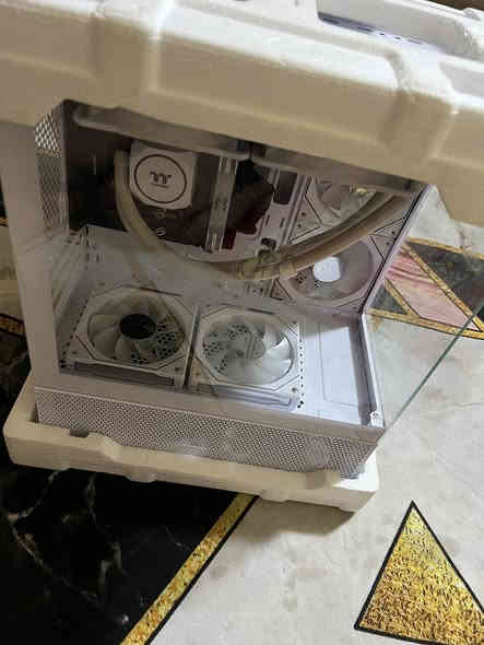 يحاسبه بدون كرت شاشة هسه مجهزتها المواصفات اما كم داخل الصور حاسبة كلا جديد اللي حاب يجي للبيت أهلا وسهلا توصيل ما عندي مكاني بغداد مدينة الصدر السعر550 أي تم تنزيل السعر 
استفسار ***********
بيع أو  مراوس  وي لبتوب  ادفع فرق 
ROG STRIX B550-I GAMING
AMD RyzenTM 7 5700X
XPG16 3600MHz
CORSAIRل RM SERIESTM RM850
WD
_BLACK
SSD500
Thermaltake TH 240
ALPHARD M
ARCTIC
