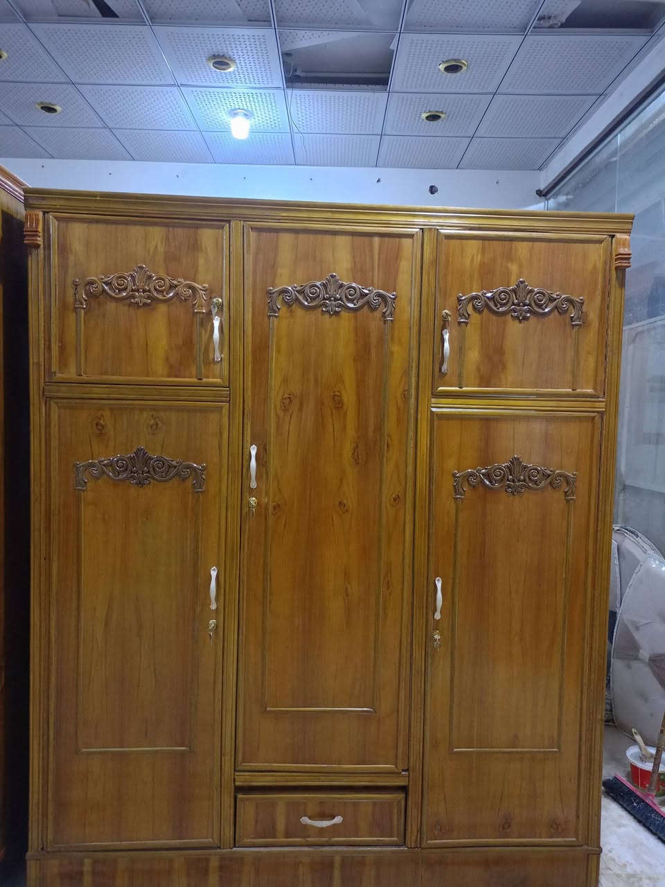 كنتور 6ابواب السعر 550
كنتور 5ابواب السعر 475

كنتور 4ابواب السعر 400

كنتور 3ابواب السعر 280 

كنتور 2ابواب السعر 190

شد ونقل مجاني مجاني داخل الكوت 

العنوان كوت سوق حي الجهاد شارع ام البنين للستفسار خاص أو اتصل 
***********
***********
