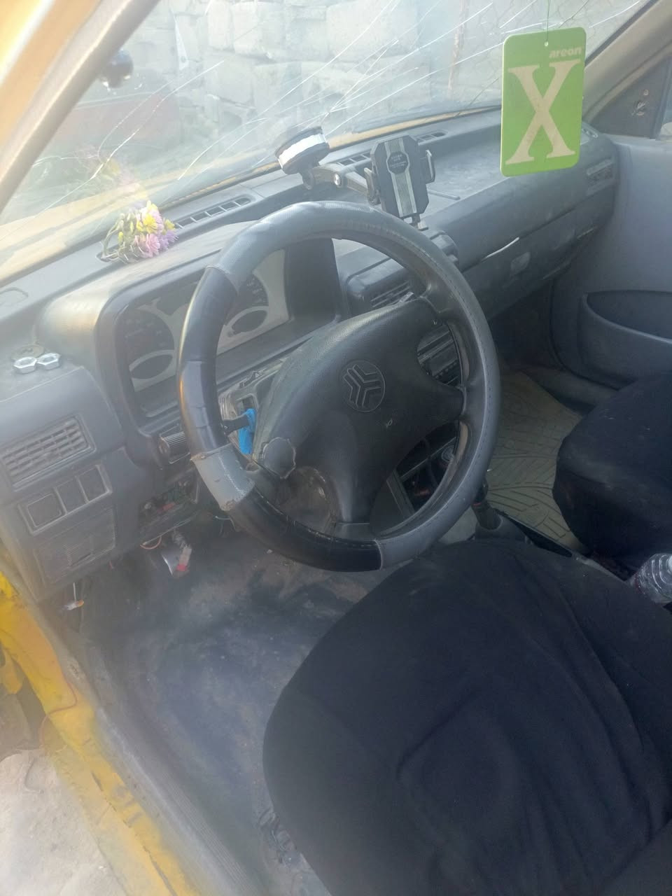 سياره لبيع نمره 3ماتجي وبيه بخار قليل سرعه خير من الله ماندل راعيه شرعي عندي سنويه وسويلك مكاتبه السعر 10وراق لشراي يتصل واتساب موجود وتصال ***********
