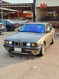 بي ام دبليو ٥٢٥ • كفاله عامه • سنوية ٢٨