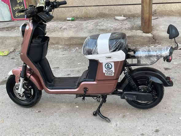 السلام عليكم دراجة ريان  R10 
2025 
5بطاريات جدد
بصمه تشغيل عن بعد 
دبل اشاره 
لايت عالي ناصي 
منفذ يوسبي 
بيها نظام R
السعر 350  وبيها مجال 
العنوان بغداد بلديات 
الرقم ***********
