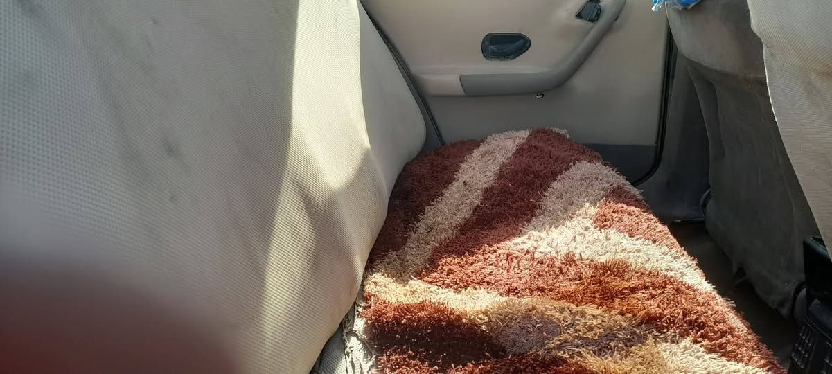 السلام عليكم سمند 2010 رقم بغداد بدون كير مكينه صدر كلهن نضاف ولباقي كدامك مكان عامريه الفلوجه السعر 13وبيها مجال ***********))***********
