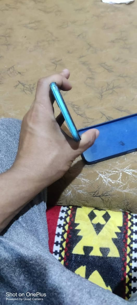 انفنكس هوت 12
ذاكرة 128 
رام 4+2
مبدل شاشة 
الشاشة بيها فطور مثل ما موضح نضافتو 
السعر 50 وبي مجال حك جيه


**إذا كنت صاحب هذا الإعلان وتريد حذفه لأي سبب، رجاءا أرسل رسالة إلى الدعم الفني**