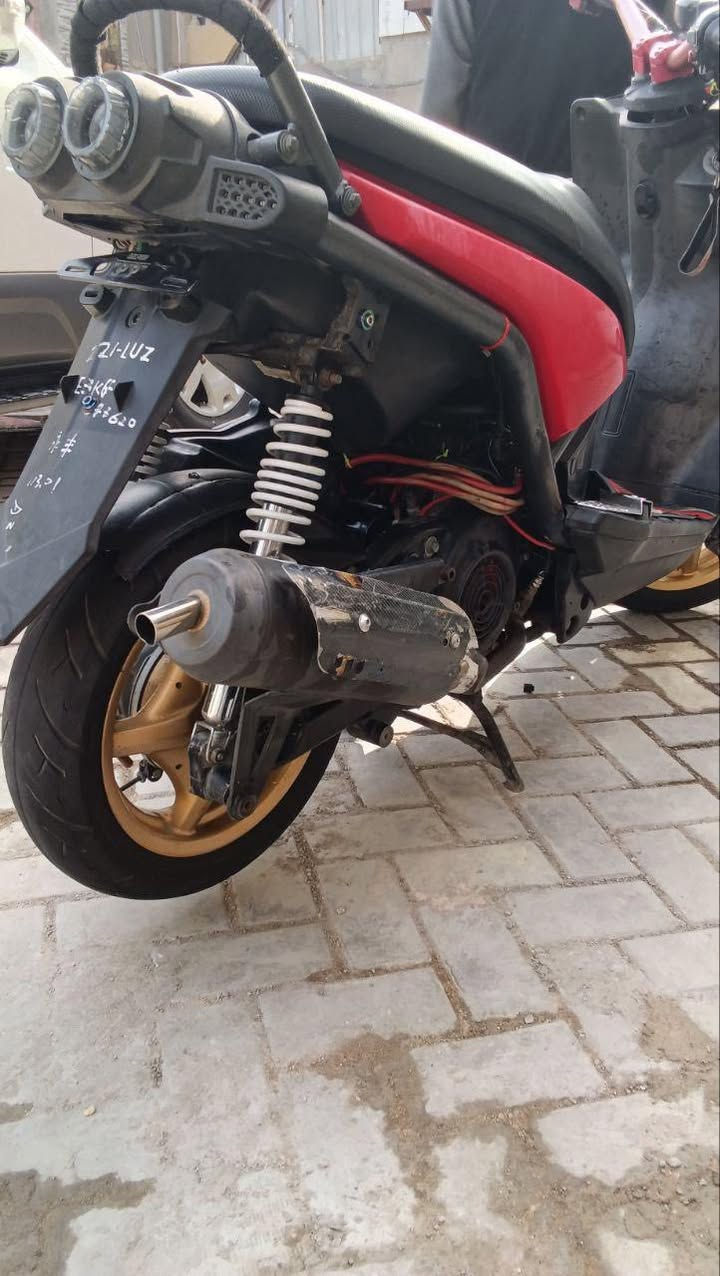 السلام عليكم دراجة سكنس جبلي لبيع كفاله عامه شرط برغي ما مفتوح بيها
العنوان: مدينه الصدر 
هاتف :‏‪***********‬‏
