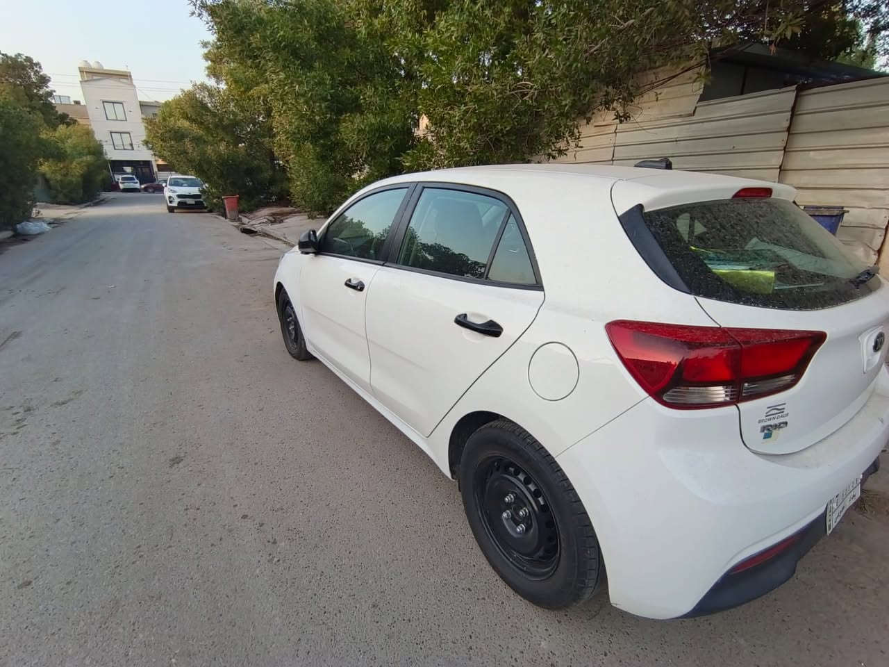 كيا ريو هاش باك موديل 18
ماشيه 63
محرك 1600 
حادث امريكا مرفق ويا الصور
بالعراق صبغ نصف  باب خلفي عكس السائق
العنوان الدورة
الرقم ***********
السعر 108 وبيها مجال بسيط

