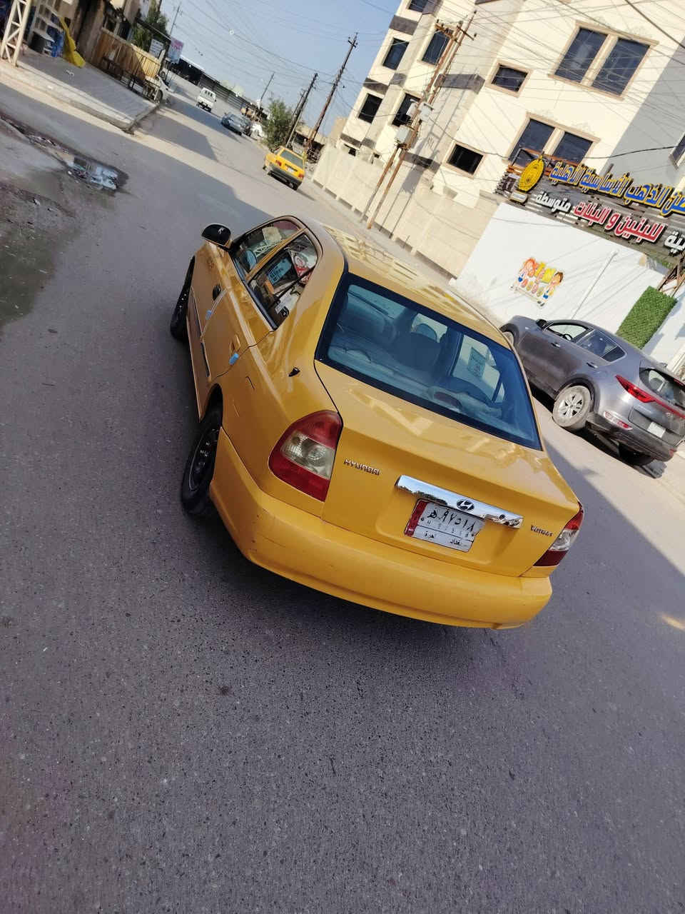 السلام عليكم سياره فيرنا2014 مكينه كير صدر  تبريد ثلج السياره تخم تاير جديدومكاني بغداد كير محرك مكفولات السياره جاهزه من كلشي حلوه الشراي يتصل اني مكلف السعرمناسب69وبيهامجال بصيط مشروع وطني مصفره هيه وغرمات الشراي يتصل ع الرقم ‪‏‪***********‬‏
