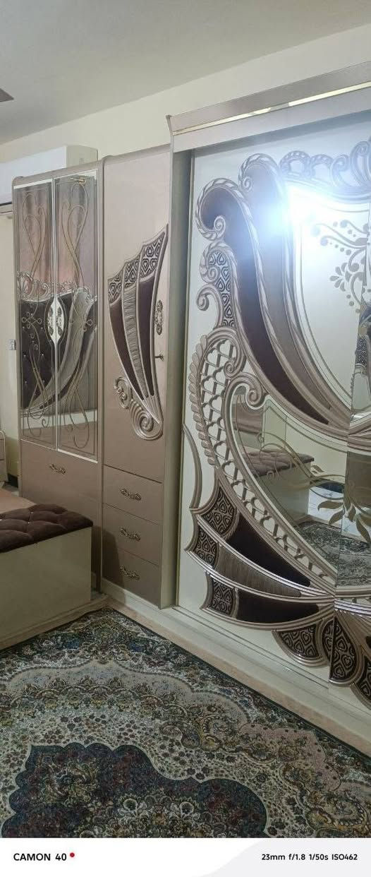 سلام عليكم عندي غرفه تركيه نضيفه ضخمه
السعر (مليون وربع)
الهاتف:***********
