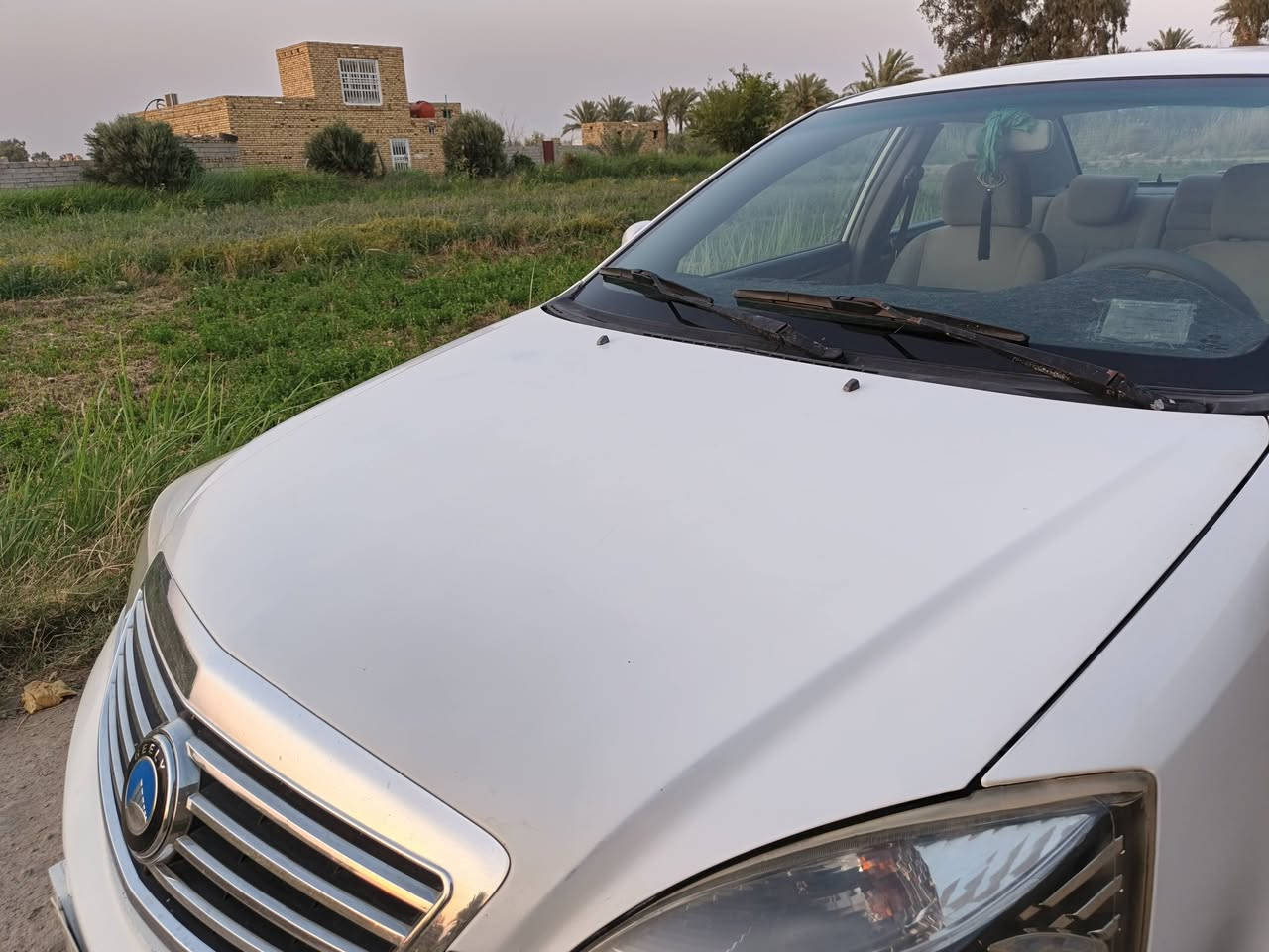 سلام عليكم جيلي موبل 2013 بابل مكفولة كفاله عامه من صبغ وضربه ماعدا الهلالات بيهن صبغ تحويل مباشر العنوان الديوانية عفك سعر 53/ ***********/***********
