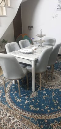 غراض للبيع غرفة نوم  قنفات ميز طعام للاستفسار 07804732432 العنوان بغدا...