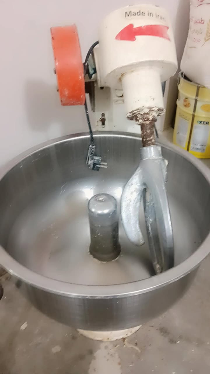 عەجانە پاک و بێکێشە تا ١٠٠نان ئەشێلێت ١٦٥ ھەزارو مامەلە چوارقورنە


**إذا كنت صاحب هذا الإعلان وتريد حذفه لأي سبب، رجاءا أرسل رسالة إلى الدعم الفني**