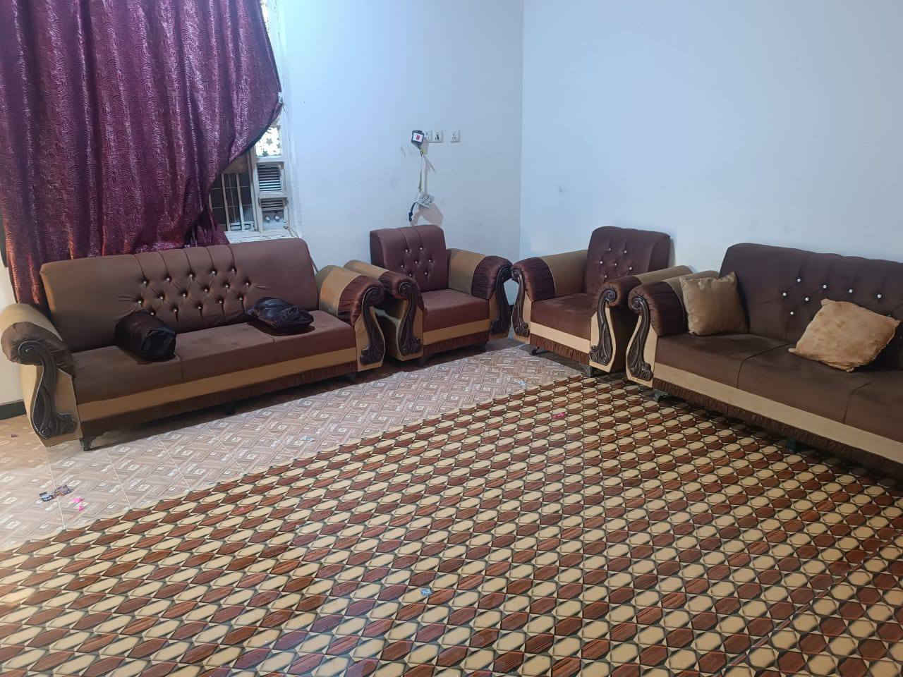 تخم قنفات كامل 10 مقاعد 5 قطع اخو الجديد ما مستعمل وياه كوشات وطبله اشتريتهن ما صارلي حته اسبوعين السعر375


**إذا كنت صاحب هذا الإعلان وتريد حذفه لأي سبب، رجاءا أرسل رسالة إلى الدعم الفني**