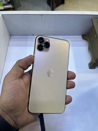 ايفون 11 برو ماكس • ذهبي • بطارية ١٠٠