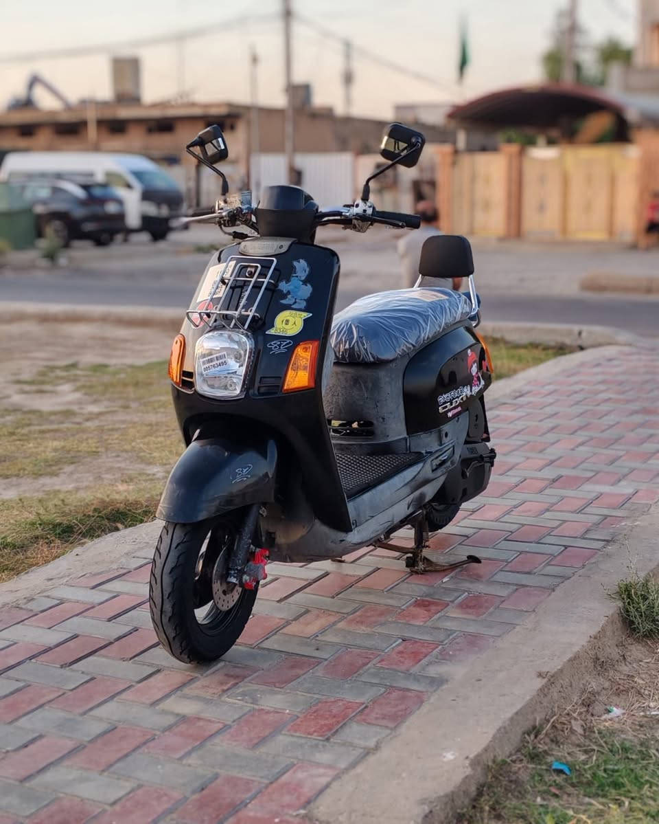 سلام عليكم.... مكلف بلنشر
دراجة ماكس بوليس  🛵 للبيع
دراجة شلعه معدل كهربائيات كلهه شغاله 
دراجةجديده  بلادية
أي نقص مابيهة
جيب فيتر وتعال افحص
العنوان بغداد مدينه الصدر  الاستفسار الاتصال على الرقم 📞 ***********
