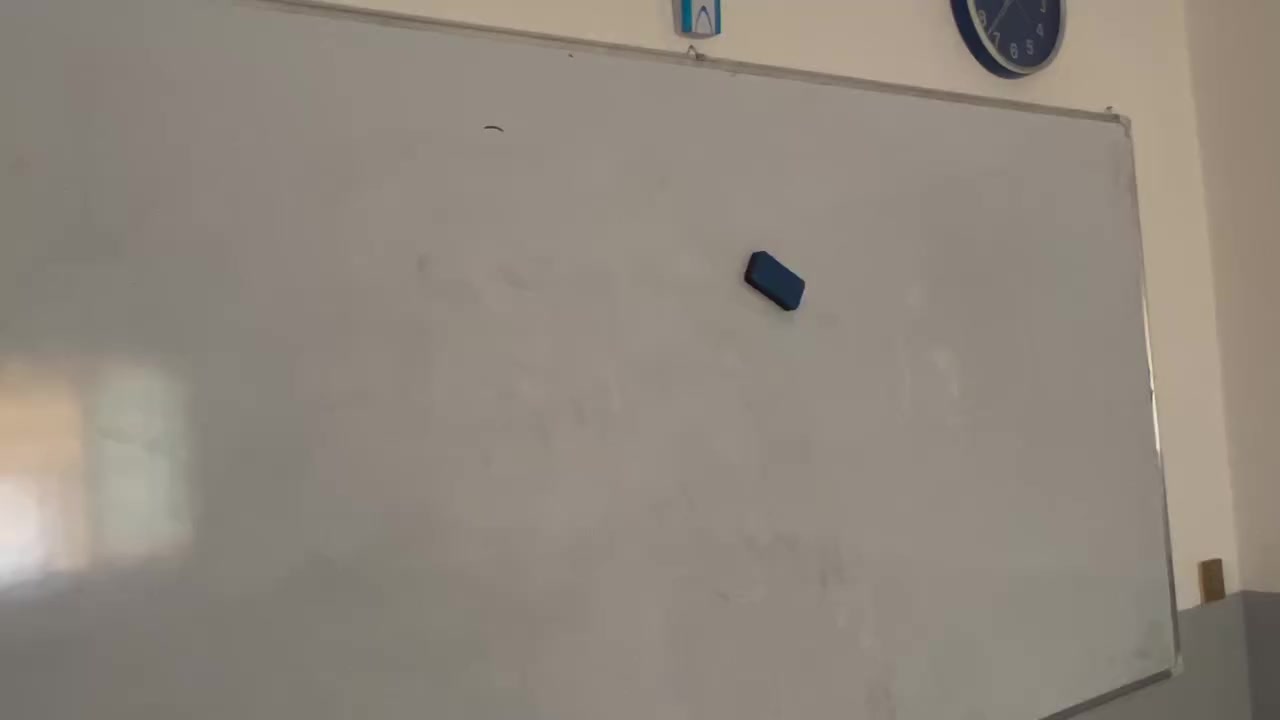 السلام عليكم رحلات للبيع عدد 15 نفر واحد وعدد 8 نفرين جديد استعمال شهر مع سبورات درجة اولى 240 سانتيم اكبر حجم عدد 2 للاستفسار واتساب ***********
