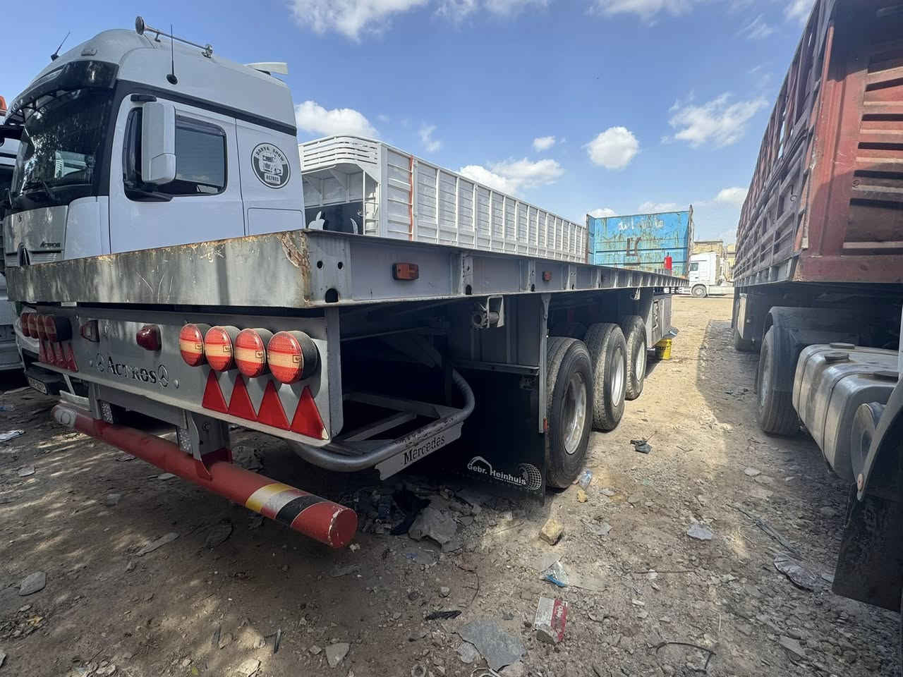 السلام عليكم عربانه للبيع شاصي 16 دنكير 14 صيني تخم تاير ***********
