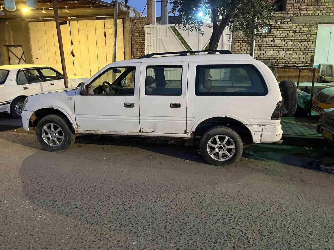 من رخصة الادمن

للبيع سياره جنبي الون ابيض رقم ذي قار صدامي مميز رقم متكرر راعيه الشرعي موجود موديل 2005

كير مكينه ونجي 4 اسلندر سياره نكره سلف وجاهزه 

العنوان البصره السعر ٢٧ وبيه مجال  قليل الشراي يتصل ويدلل

والما يعجبه المنشور خلي يدعينه بالرزق ويعبره 

رقم الهاتف ***********
