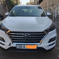 توسان وارد امريكي محرك 2400 موديل 19بيع اومراوس حسب القناعه بسمي تحويل...