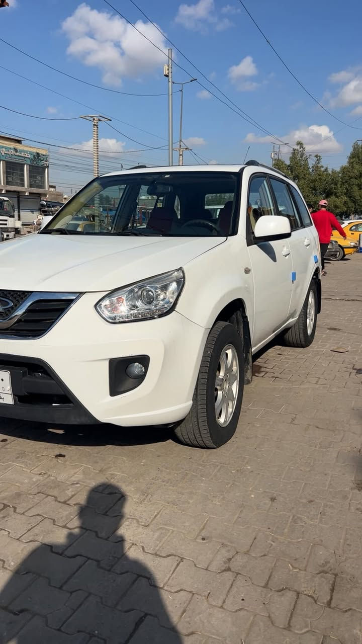 للبيع تيكو 2013 كير كهربائي 
رقم بغداد ماشية 108 ألف 
مابيها قطرة خياس 
بيهة جاملغ الايمن مصبوغ فقط 
سيارة جديدة حيل محرك كير صدر 
ترايها يخبل 
بدون نواقص 
سعرها 58 وبيها مجال حك الجية مكاني بلديات 
***********
