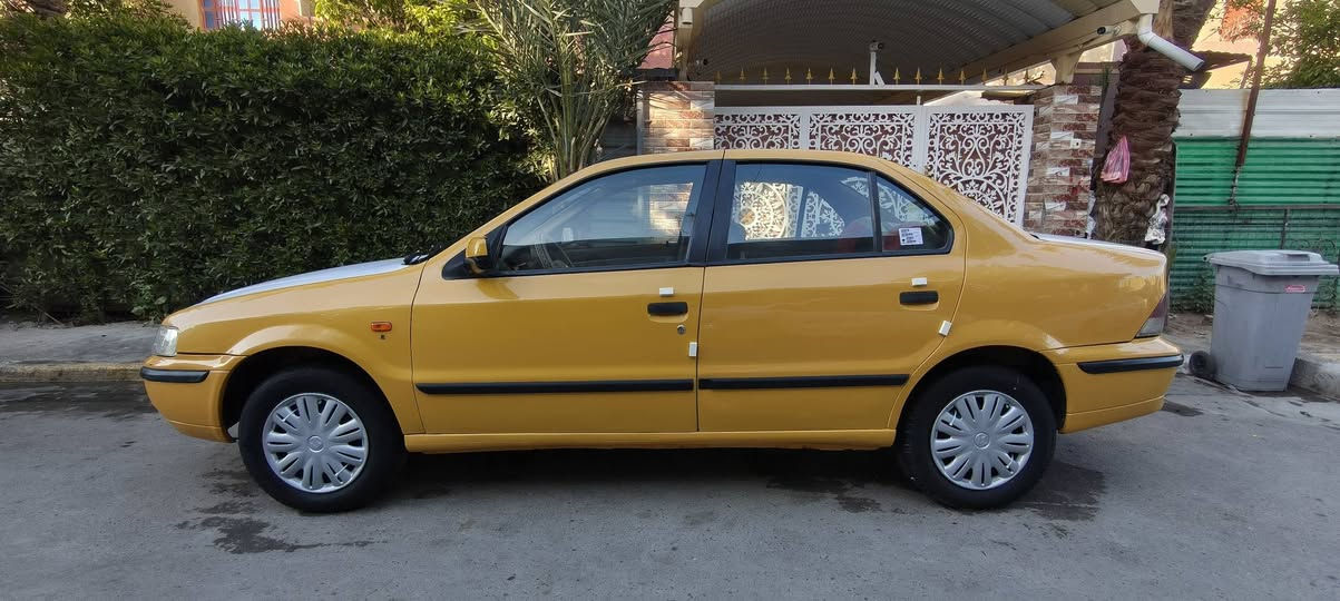 سلام وعليكم سمند موديل ٢٠١٢ سيارة كلش نضيفة وجاهزة من كلشي مكينة كير حدادية خير من الله تبريد ثلج بيهة صبغ بالجاملغ الخلفي يسرة بدون اي ضربة دواخل كلهة بلادية صفاحهة عدلة غرفتهة نضيفة رقم بغداد مكان بغداد سعر ٣٩ وبيهة مجال رقم ***********
