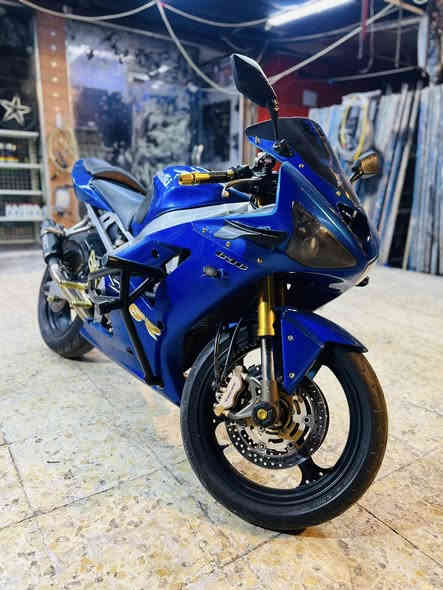 السلام عليكم كاوسكي 2004-636 كصة اوله مكينتها صفاره الدراجه مابيه اي نقص كبل للشارع جيب فيتر وافحص 
البياع - تقاطع درويش 
 *********** للستفسار اتصل خاص ما متواجد
