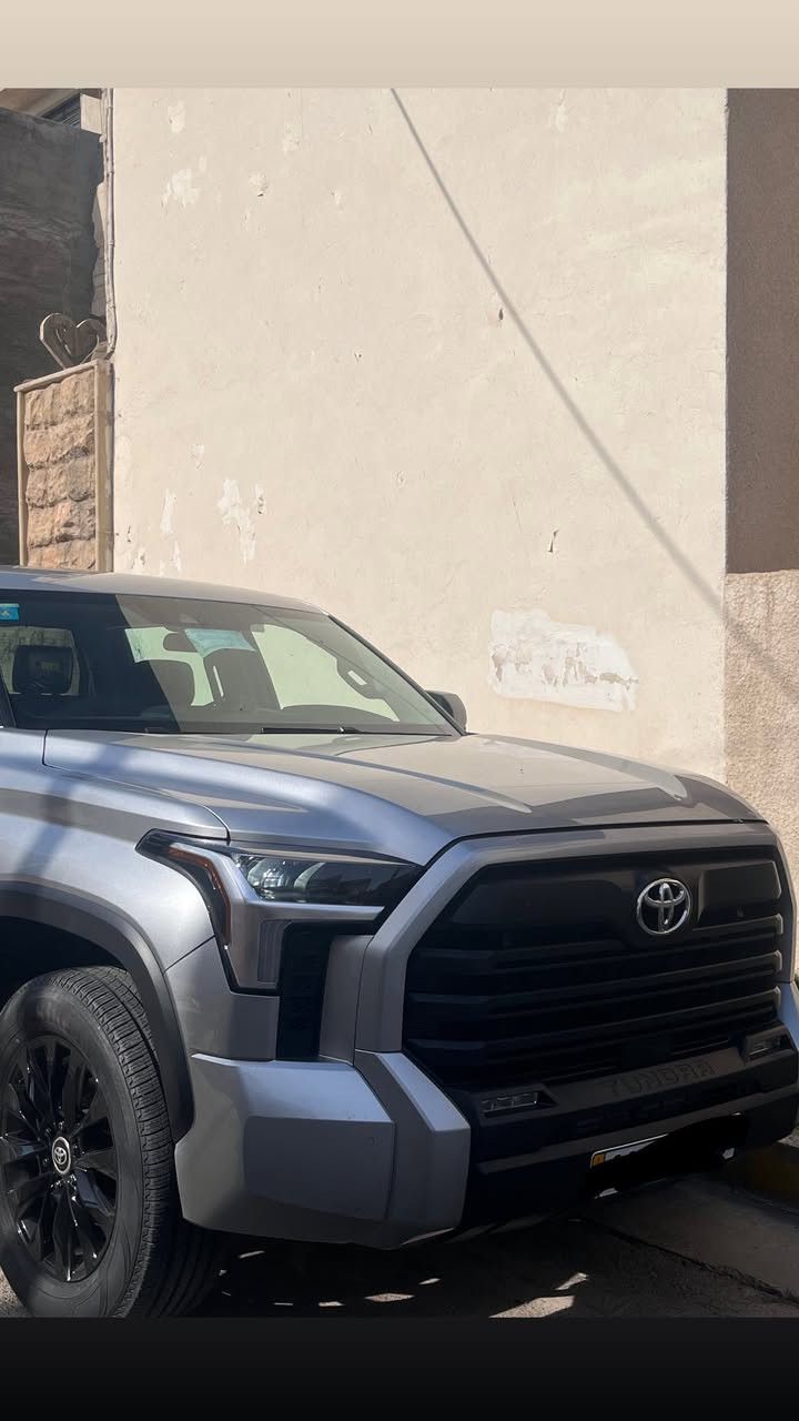 السلام عليكم
تاندرا تيوتا موديل 2023
واردد امريكي 
لون سلفر طوخ 
ماشيه 22 ميل 
جديده جداً 
كلين تايتل بدون حادث 
رقم بغداد ب اسمي تحويل ثاني يوم 
للاستفسار 
 ***********
بهاء 
المكان بغداد العامريه
