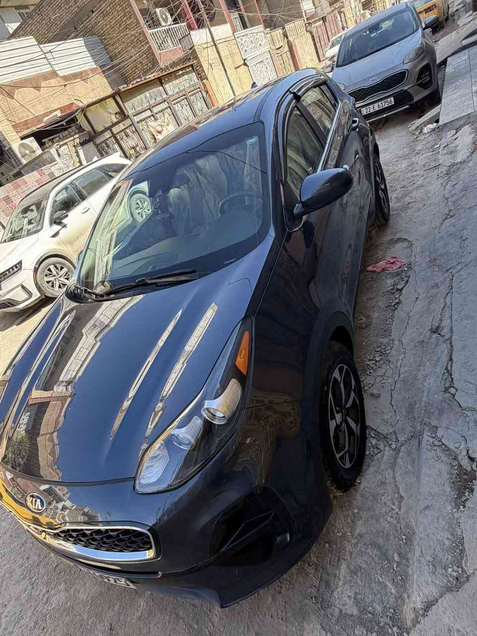 سلام عليكم
سبورتج موديل 22 
امريكي كلين بدون حادث 
سياره نضيفه كلش 
مواصفات 
شاشه جبيره 
تحكم جهتين استيرن 
رادار  امامي 
كامره دواره 
بعد بيها هوايه شغلات 
ماشيه 58 
***********
