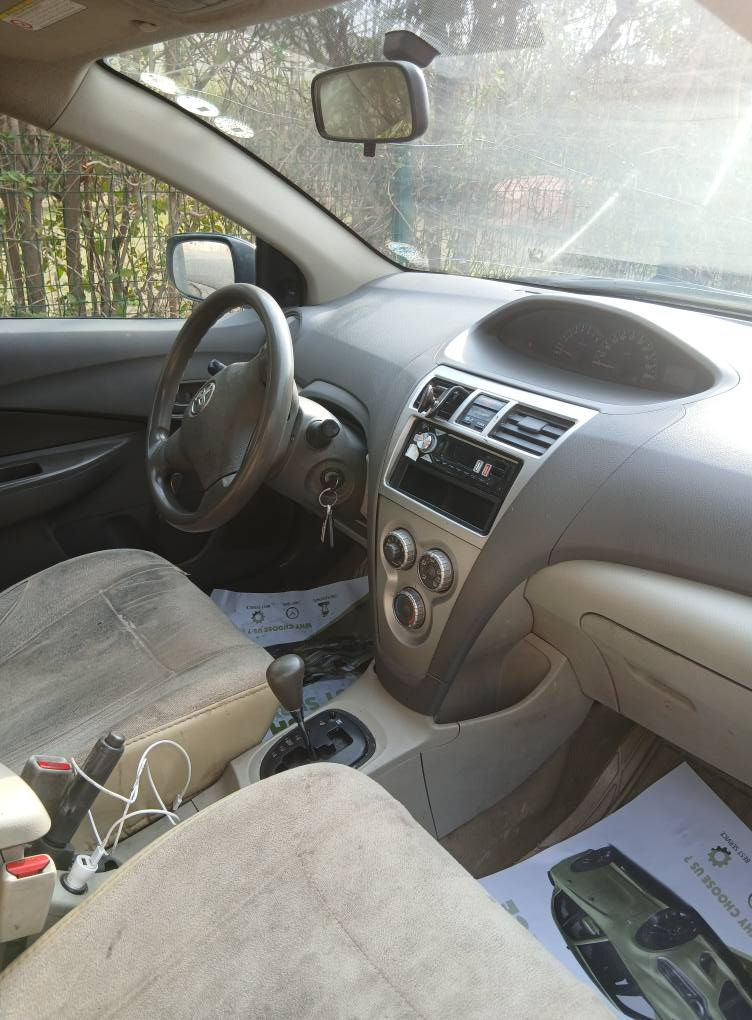 يارس ٢٠٠٩
٤ قطعه صبغ بئ داخلى
گئر مه كينه پاقژ
سعر ٧٦ مجالك كيم
٤ ورقه غرامه سه ر سعرئ هين خار
*********** دهوك, العراق
