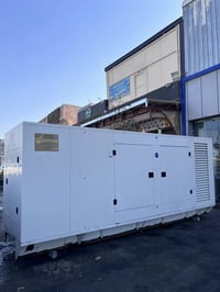 بيركنز ٢٥٠٠ • ٥٥٠kVA • ٤٠٠٠ ساعة