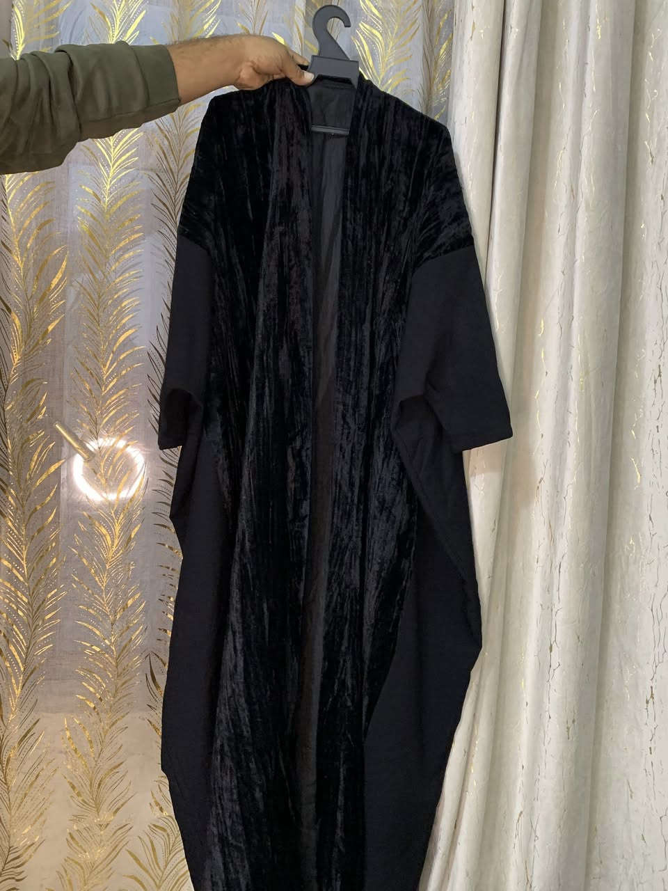 مرحبا بنات موجوده صايات وجبب خليجي بضاعه كلش حلوه 

خصم السعر  للحجز واتساب ***********
