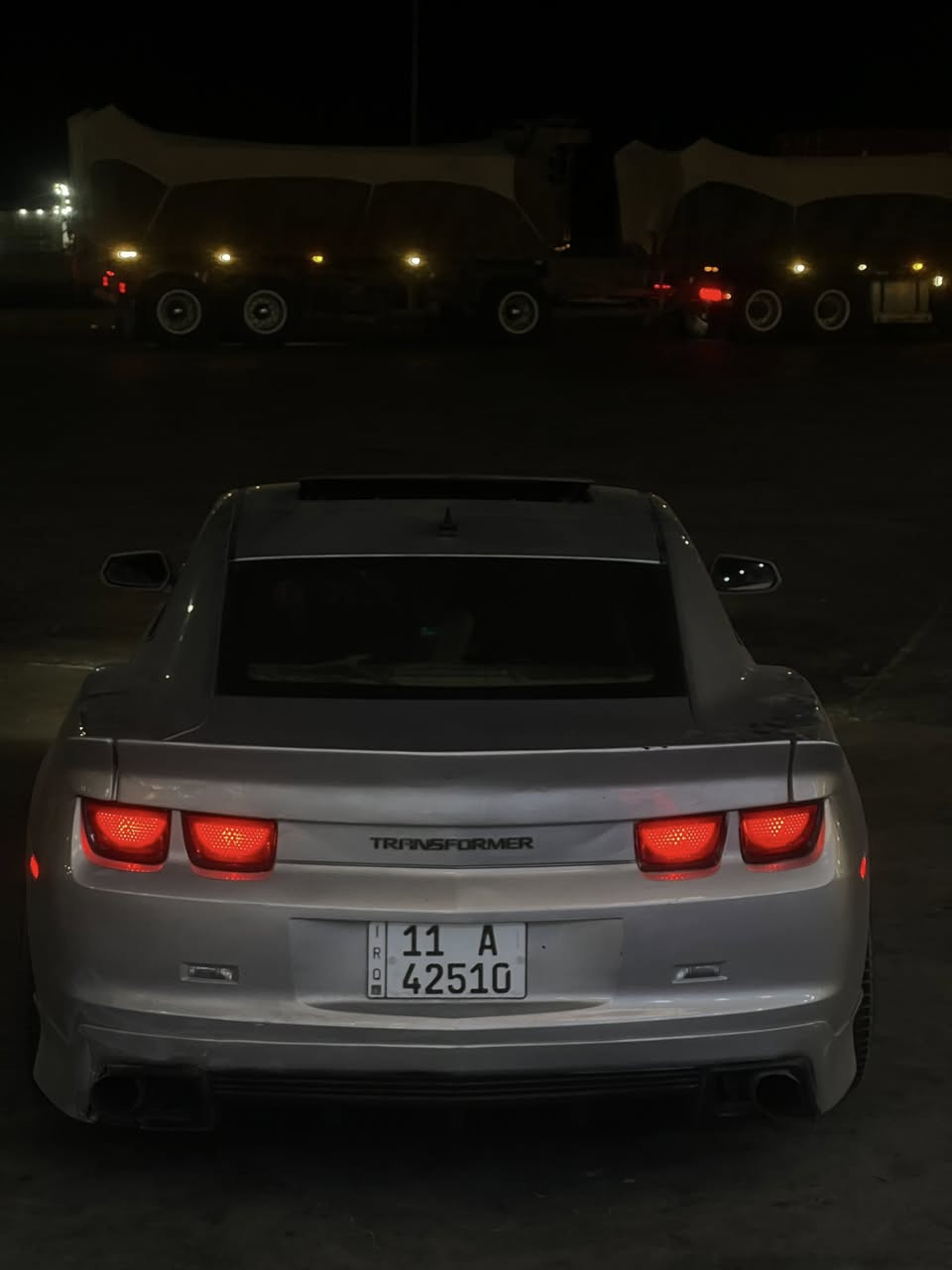 السلام عليكم
كمارو 2010 6200cc 2SS 

الحادث # كلين 

السياره مابيها ولا قطرة صبغ 

بنيد مبدل فقط 

لتقارنوها بلمهجومات والأحزام والعام 

السياره بدون قطرة صبغ 

المواصفات والإضافات العليها 

1- فتحه (سلايد روف)

2- سستم صوت 🔊 BOSTN

3- كشنات كهرباء 

4- عليها شوته KN 

5- هدرز دوك ثرولي لونك تيوب 

6- دبات HT POWER اطفي وتشغل براحتك 

7- دواسات جانبية

8- عليها وياله اصليه تو سايز 

9- تخم تاير جديد 

10- تحكم ستيرن 

11- داخل جلد احمر واسودّ ستوني مدوشمهن 

12- جناح خلفي 

13- دعاميه ZL1 

14- 4 كيجات 

15- الكير مزود بحشوة ZPACK 

16- رقم بغداد مشروع وطني تحويل ثاني يوم 

17- عليها شباك مموجود بلعراق كله 😂🤍

السياره من انضف وأحلى الكماروات بموديلها 

السياره نضيفه جداً وعليها ادامه كامله من فلاتر ودهن وبانزين كله محسن مشامه العادي السياره 

مكاني كربلاء 
سونار السياره موجود 

***********

***********
