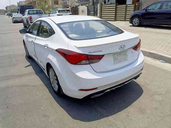 السلام عليكم الانترا للبيع 2015 خليجي قطعتين صبغ بدون دواخل  سونار موجود بالصور فول مواصفات عده البصمه رقم بغداد تحويل ثاني يوم مكينه كير خير من الله ما مفتوحه بلادي 105 وبيه مجال بسيط مكان حي الجهاد 
فتحة سقف سيارة جاهزة بدون مصرف
***********
0786 585 2595
يوجود واتساب مكلف بالنشر بغداد
