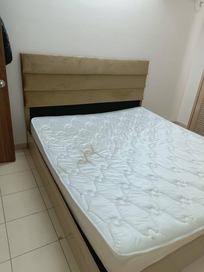 غرفة نوم تركية خمس قطع نفرين
للبيع السعر ب٤٥٠ الف


**إذا كنت صاحب هذا الإعلان وتريد حذفه لأي سبب، رجاءا أرسل رسالة إلى الدعم الفني**