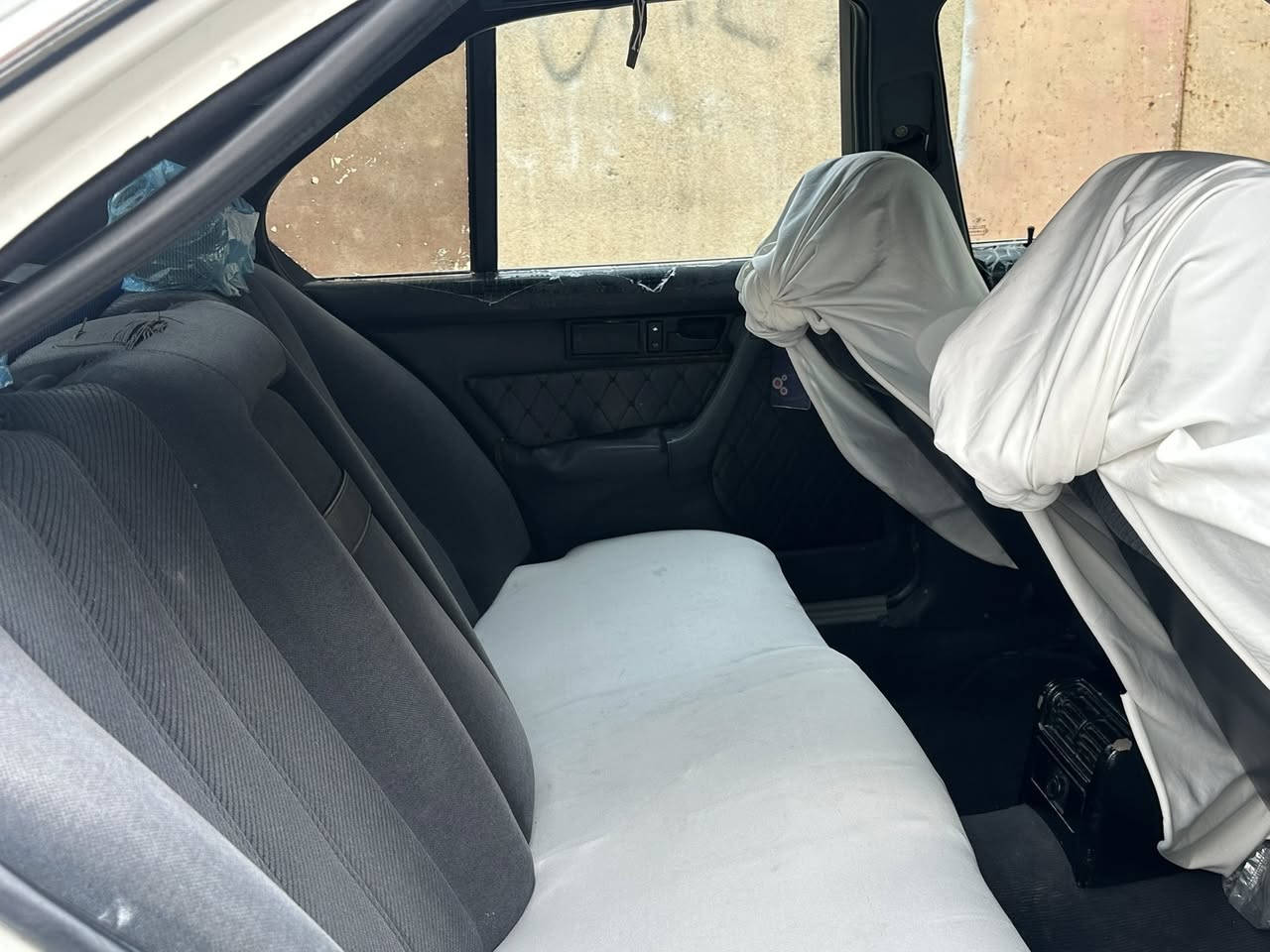 BMW525
مۆدێل 1990 گێڕ عادی ،جام کارەبا ، سەنەوەی تازەیە

سعری 65  گەڵاو معامەلە


**إذا كنت صاحب هذا الإعلان وتريد حذفه لأي سبب، رجاءا أرسل رسالة إلى الدعم الفني**