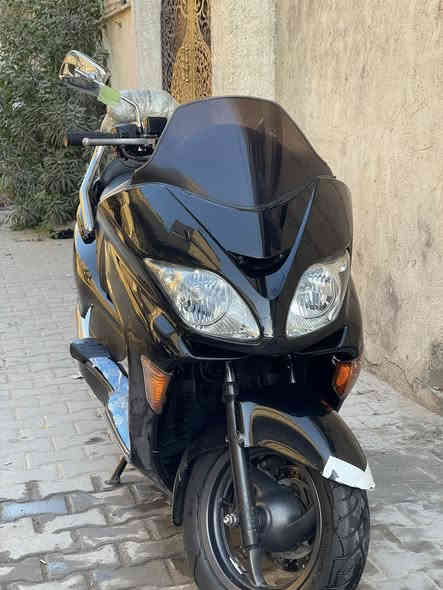 فورزه08للبيع دراجه جديده ماشيه21الف نضيفه بمعنا الكلمه نضافه الكفر95/100سعر13$وبيها مجال الشراي يتصل. ***********
