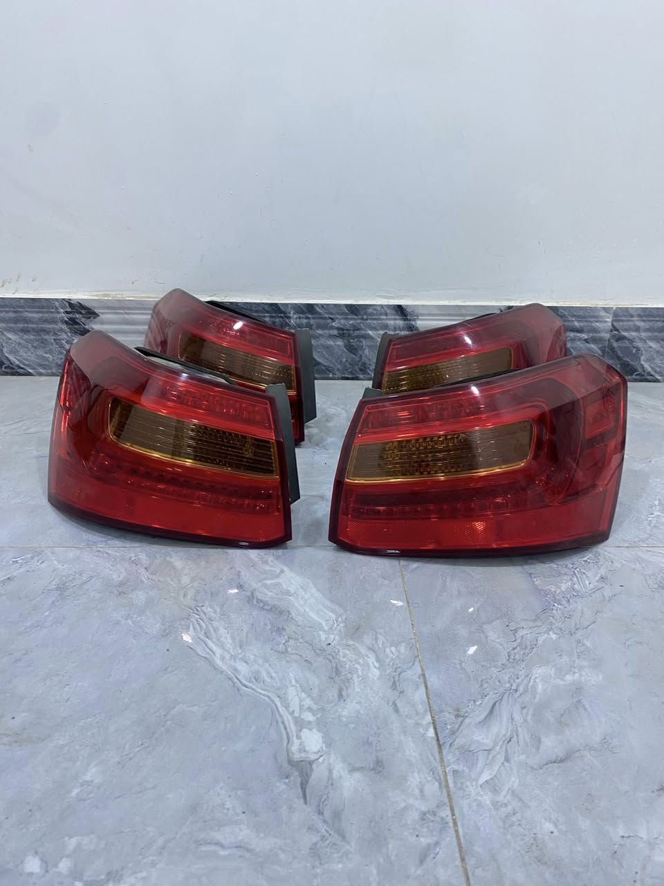 بك لايتات كيا كادنزا 2011/2013 تفصيخ حاويه 
الزوج 100 الف يوجد توصيل 🚚 ***********
