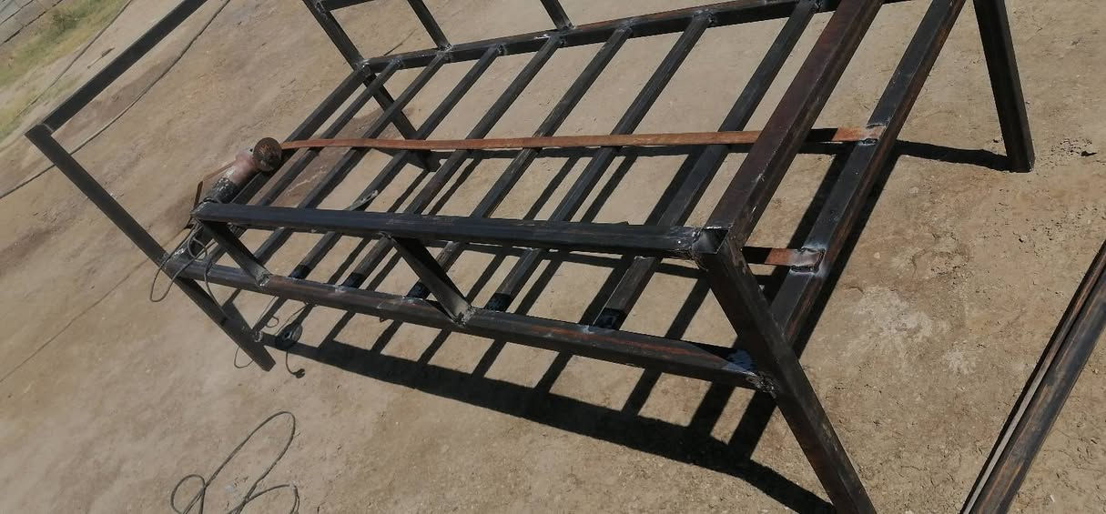 جرابي ثنين تفصال درجه اولى ثقيل سعر الواحده 100 الف ملاحظه بعد بس نقصها صبغ والخشبه المسانده للراس وهذا من اختيار المشتري وان شاء الله تكمل بأسرع وقت
 للاتصال 0780322818


**إذا كنت صاحب هذا الإعلان وتريد حذفه لأي سبب، رجاءا أرسل رسالة إلى الدعم الفني**