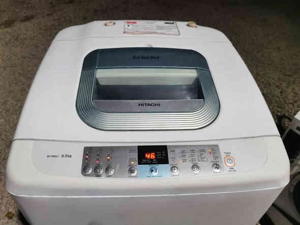 غه ساله ي به تاني شوشتن ماركه ي هيتاشي 9.5 كيلو به شه رتي ئيش  سعري 65 هه زار شوين حاجياوا *********** رانية
