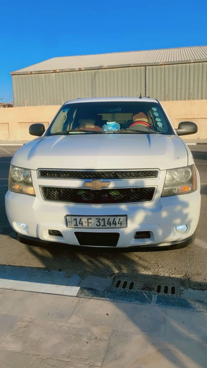 سلام عليكم تاهوبتره ٢٠٠٧واردكندي مواصفات LTمكينه  كيركارتون تبريد ثلج حداديه تخم تايرجاهزه من كلشي سياره مال بيت ٣قطع صبغ بدون حادث مكاني البصره سعر١٦٥وبيه مجال بصيط ستفسار اكثر تصل ***********
