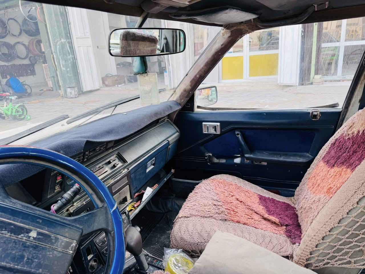 سوبر ٨٥ مكينه٢٥٠٠ بيها صوت اول ماشتغل الكير جديد 
رقم كربلاء نكليزي باسمي 
غرفتها نضيفه عضمتها موضح بالصور وتجي تشوف بعينك
السعر ٣٠  
المكان ذي قار /النصر /للاستفسار  ***********
