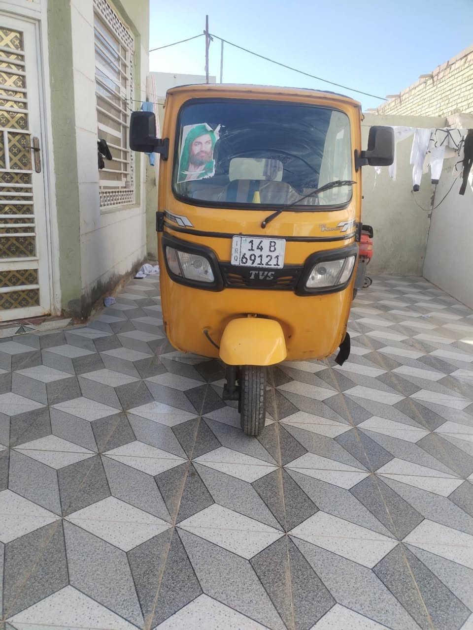 سلام عليكم تكتك للبيع مديل 21 تكتك خير من الله كبل للشارع مرقمه سعر خابر وبيك خير وتدلل ***********
