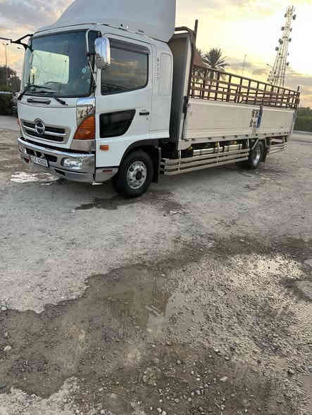 هينو شيطان دخول جديد سته وربع مكينه خمسه نوزل سوبر موديل 2021رقم بغداد بدي حدادي تفصال جديد سياره جاهزه تخم تاير مابيهه أي نقص 
مكان الحفرية
***********
