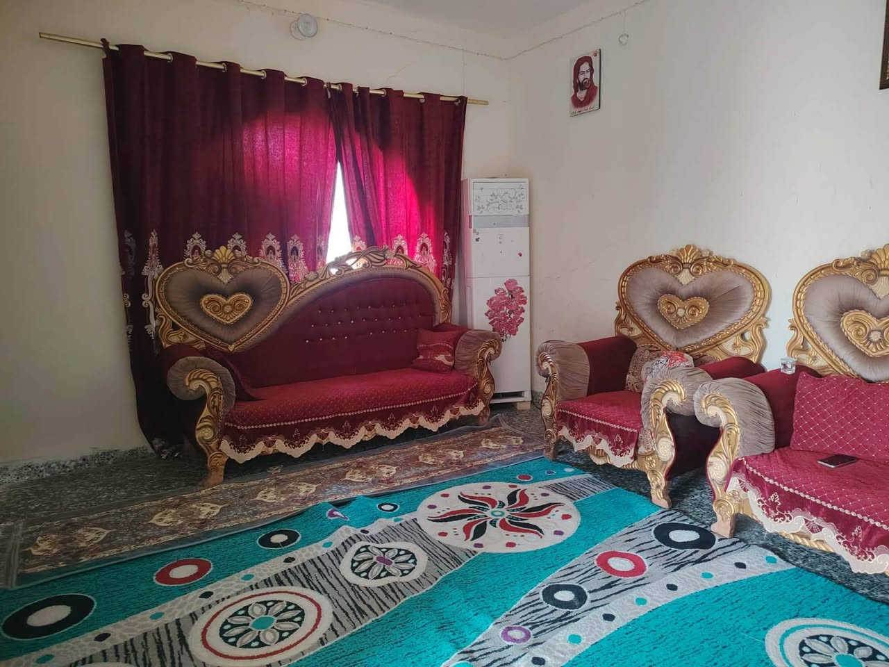 سلام عليكم
تخم ١٠ مقاعد 

مستعمل نضيف مابي اي ضرر

سعر ٤٥٠ الف 

***********
