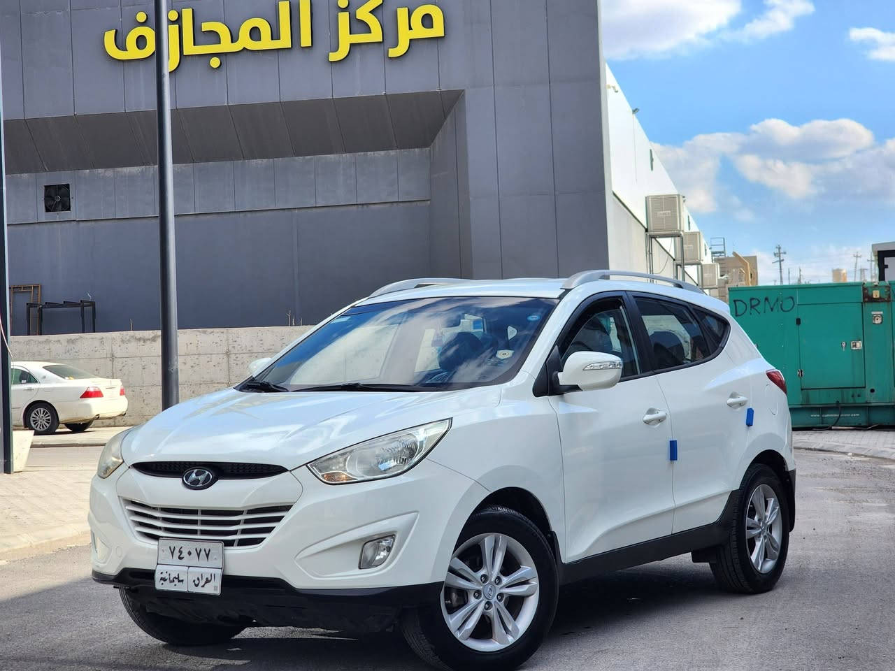 السلام عليكم
فقط بيع بدون مراوس توسان خليجي موديل 2010 شكل ال 2012
سياره نظيفه وحلوه نص باب سايق رش بسيط اثر شخط ...سياره جاهزه تخم تاير وحداديه مكينه بلاديه مامفتوحه سنويتها جديده مواصفاتها الاعتياديه مكان سياره #سليمانيه 
السعر 123$$ وبيها مجال بسيط لشراي 
يتصل ع رقم *********** واتساب موجود
