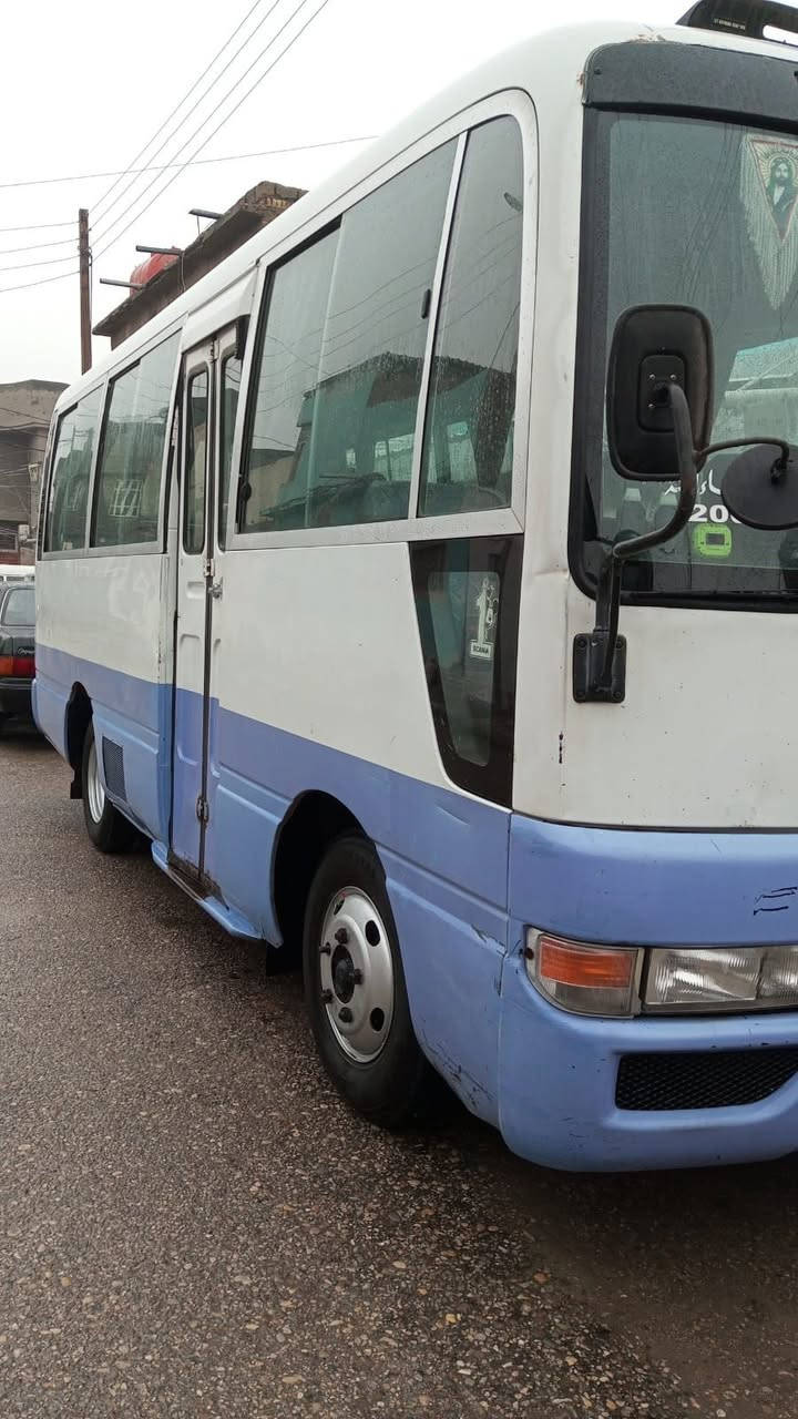 كوستر موديل 2002 كير محرك  اكسل كله شرط سياره جاهزه ما ناقصها برغي ***********
