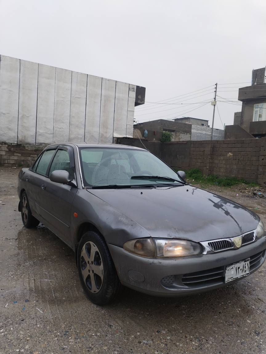 بابەت ڕیکلام
پڕۆتۆن 2004
***********
ئاڕمی پلاستیکی هەولێر بەشەرتی ئاڕم و ئەوەلیات
4تایەی تازەیە
کارەبای کامل ئیش ئەکات
تەبرید سارد و گەرم بەشەرت
گێڕ و مەکینەی بەشەرت
تۆزێکی چەمەلەخی دواوەی دەعمە دیارە لەڕەسمەکا بۆیاخ نەکڕاوە
برێکی مەسبوتە
تەنانەت گڵۆپی ناو سنوقەکەی ئیش ئەکات السليمانية, العراق
